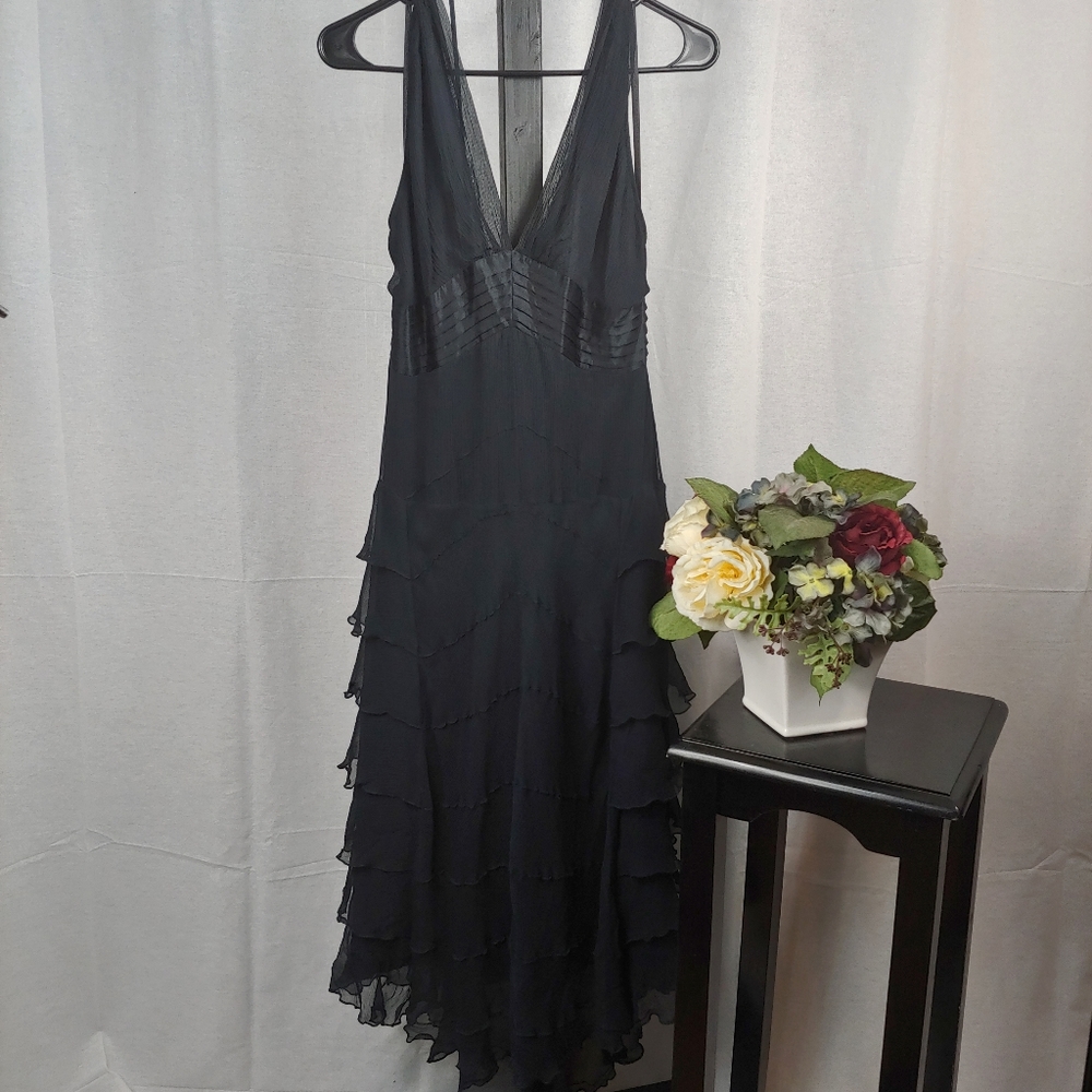Maxazria Maxi Silk Dress 10.   Q02